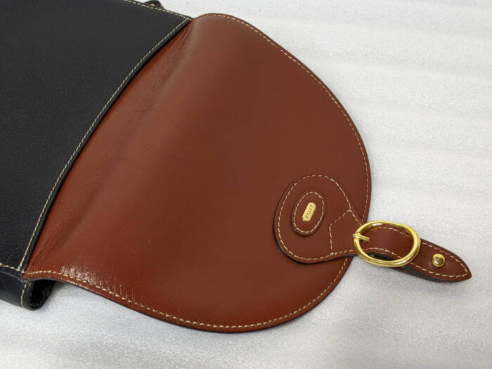 BALLY(バリー)ショルダーバッグ