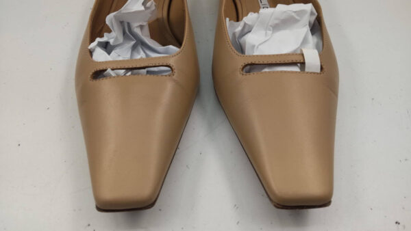 PELLICOのパンプス、クリーニング＆カラーリング（つま先の色剥げ）