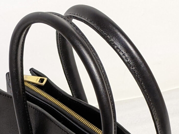 FURLA ハンドバッグ