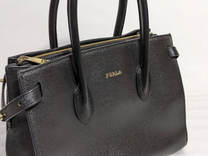 FURLA 　ハンドバッグ