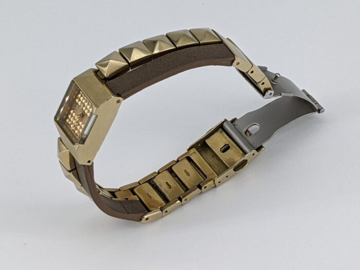 腕時計のベルト交換（仕上がり）